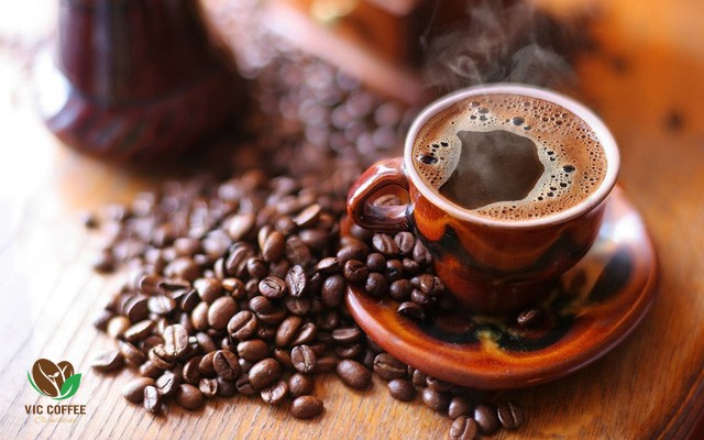 nên pha cà phê ở nhiệt độ thích hợp, thường là trong khoảng từ 90 độ C đến 96 độ C